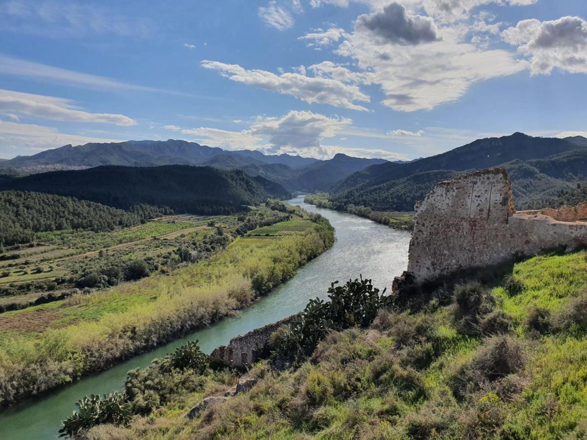 Casa En La Valleta Ginestar エクステリア 写真